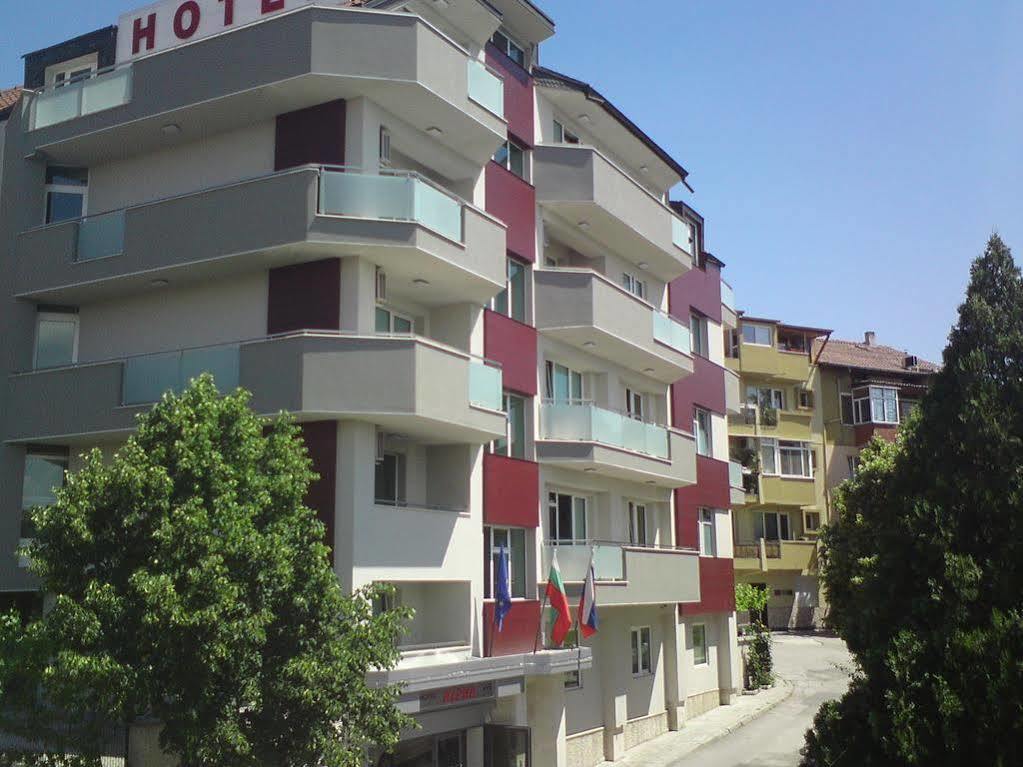Alpha Family Hotel Blagoevgrad Exterior photo